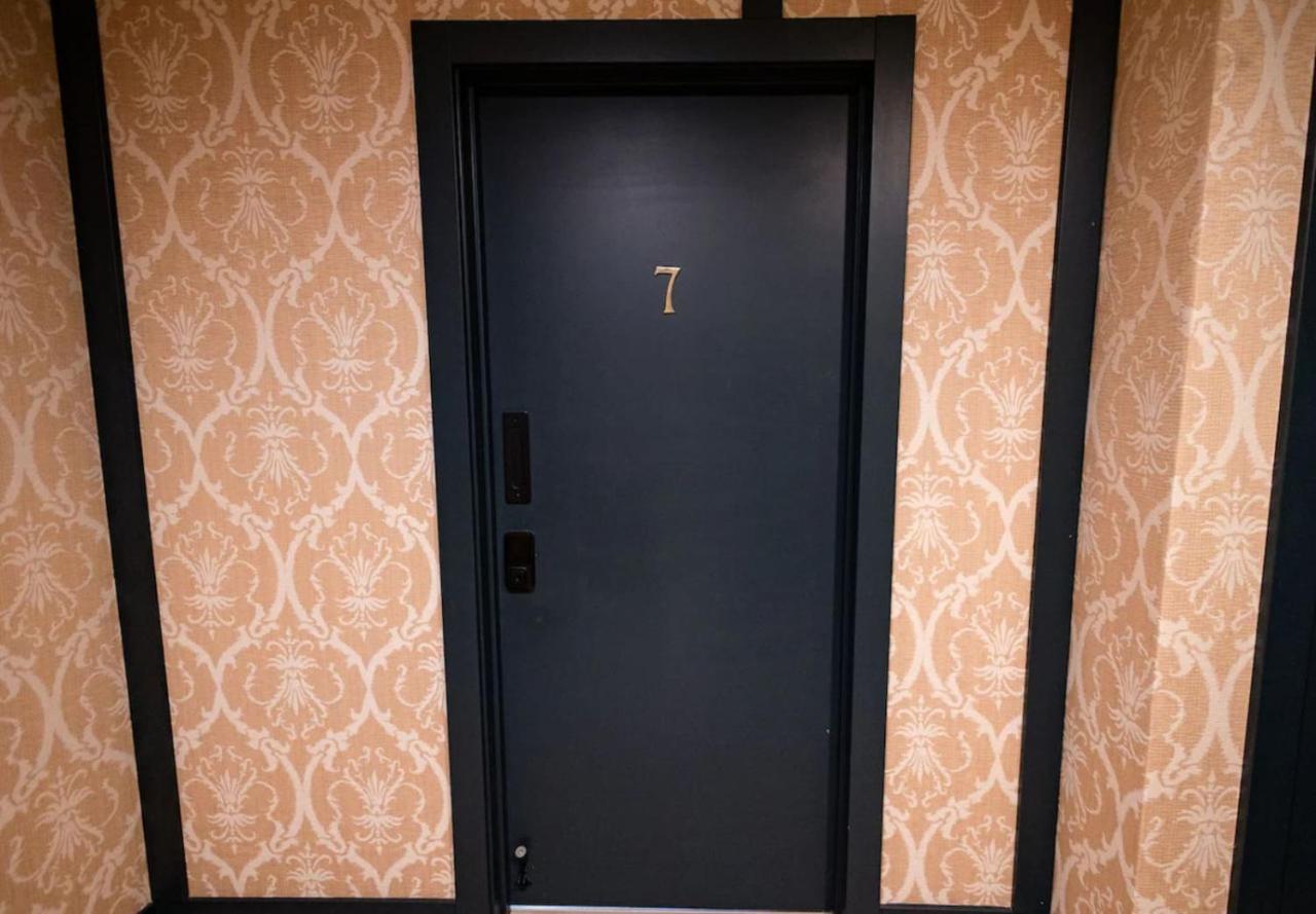 Speakeasy Queen Suite Невада-Сити Экстерьер фото